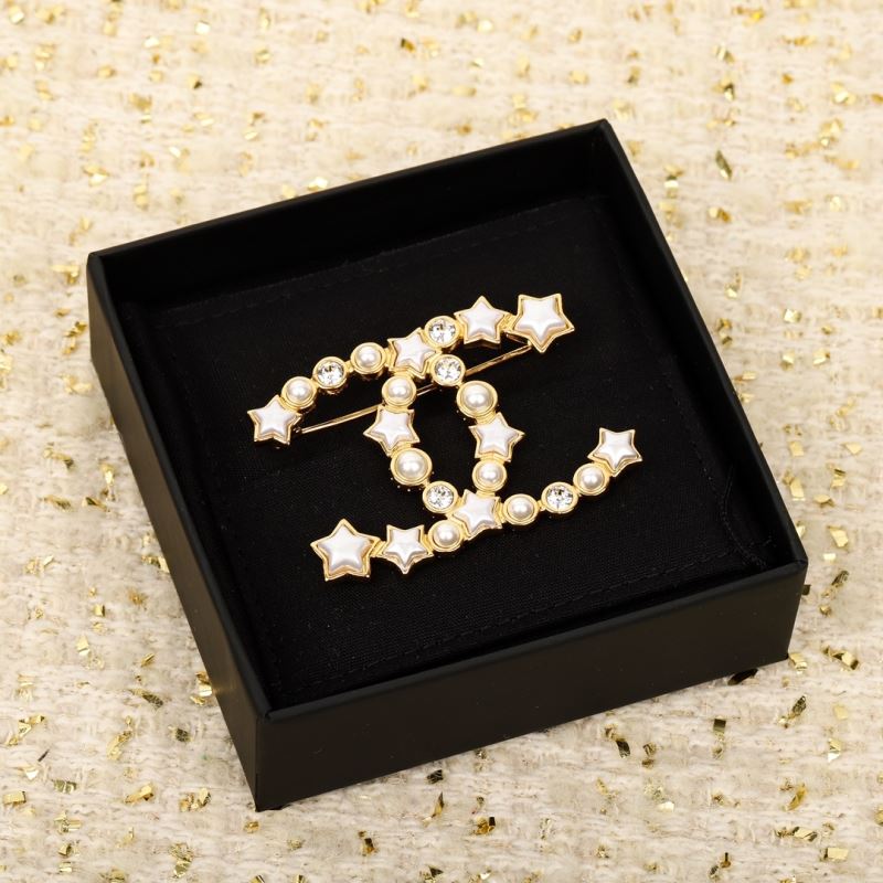 Chanel Brooches - Click Image to Close